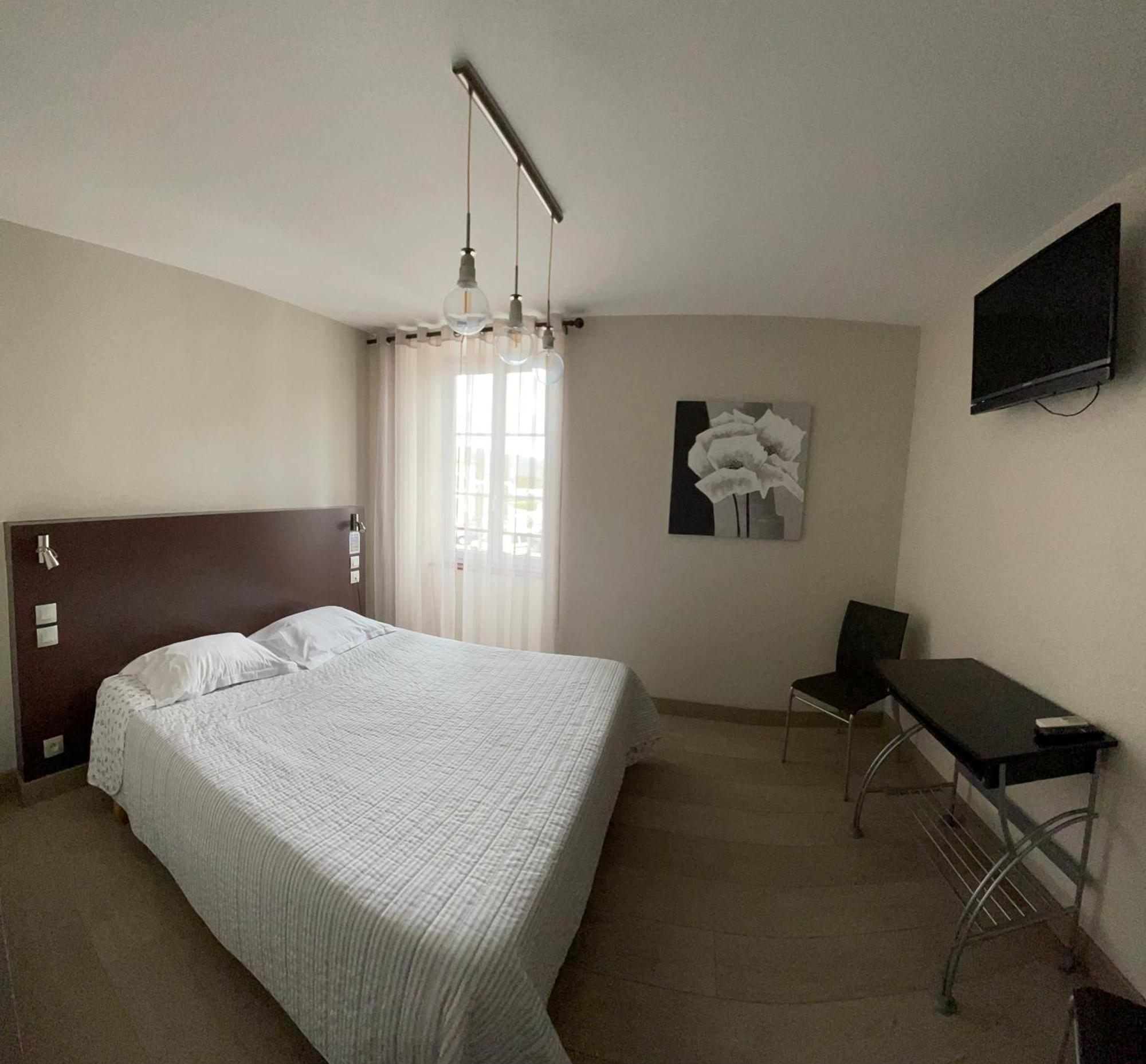 Hotel Mendy Saint-Jean-le-Vieux  Dış mekan fotoğraf